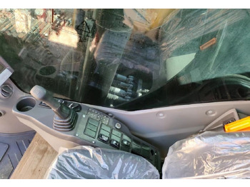 Bæltegravemaskine VOLVO EC480