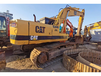 Bæltegravemaskine CATERPILLAR E200B