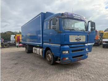 Lastbil varevogn MAN TGA 18.360