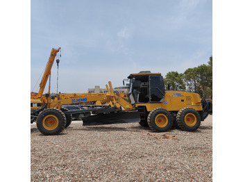 Grader XCMG GR2153