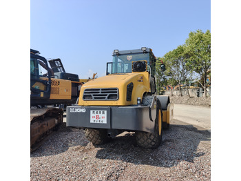 Kompaktor XCMG XS143J: billede 2 Kompaktor XCMG XS143J: billede 2