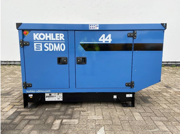 Leje en Sdmo K44 - 44 kVA Generator - DPX-17005  Sdmo K44 - 44 kVA Generator - DPX-17005: billede 2 Leje en Sdmo K44 - 44 kVA Generator - DPX-17005  Sdmo K44 - 44 kVA Generator - DPX-17005: billede 2