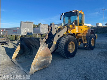 Gummihjulslæsser VOLVO L90
