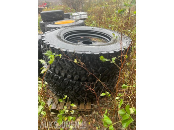 Landbrugsmaskine Vinter hjulsett Hakkapelitta tri 540/80R38 og 440/80R28: billede 3 Landbrugsmaskine Vinter hjulsett Hakkapelitta tri 540/80R38 og 440/80R28: billede 3