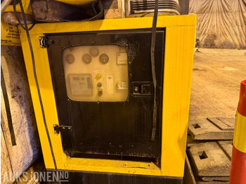 Udstyr for Entreprenørmaskin 2002 Gesan DPS 27 Dieselaggregat: billede 3 Udstyr for Entreprenørmaskin 2002 Gesan DPS 27 Dieselaggregat: billede 3