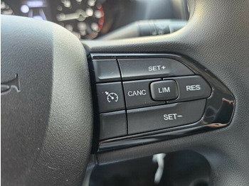 Leje en FIAT Ducato 140 DOKA Pritsche 2,9 Meter Klima DAB... FIAT Ducato 140 DOKA Pritsche 2,9 Meter Klima DAB...: billede 4