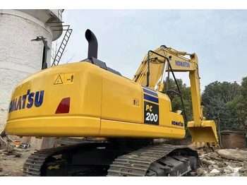 Bæltegravemaskine KOMATSU PC200-8