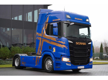 Trækker SCANIA R 450