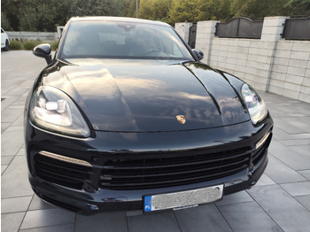 Bil PORSCHE