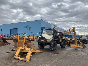 Leje en Mercedes-Benz 406A  Mercedes-Benz 406A: billede 1