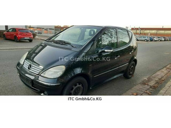 Bil MERCEDES-BENZ
