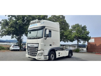Trækker DAF XF 106 460