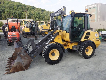 Gummihjulslæsser VOLVO L25F