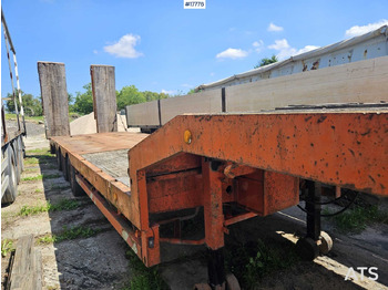 Nedbygget platform sættevogn NOOTEBOOM