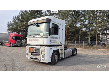 Trækker RENAULT Magnum 480