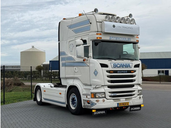 Trækker SCANIA R 450