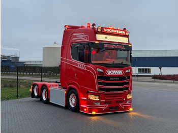 Trækker SCANIA S 580