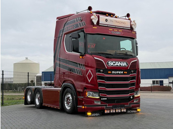 Trækker SCANIA S 650 V8