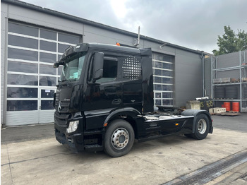 Trækker MERCEDES-BENZ Actros 1846