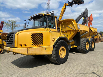 Knækstyret dumper VOLVO A30D
