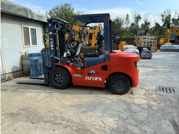 Diesel gaffeltruck HELI