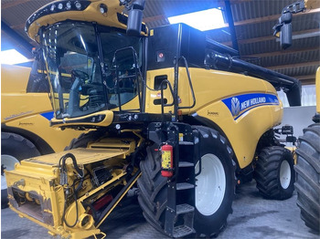 Mejetærsker NEW HOLLAND CR series