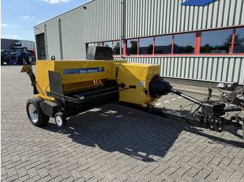 Firkant ballepresse New Holland BC5060 Mini Balenpers: billede 4 Firkant ballepresse New Holland BC5060 Mini Balenpers: billede 4