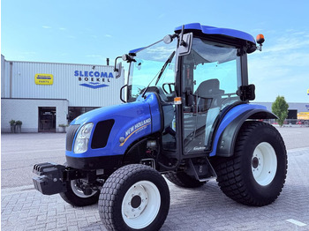Traktor NEW HOLLAND Boomer