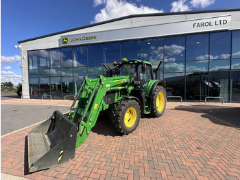 Traktor JOHN DEERE 6110M