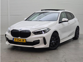 Hatchback BMW