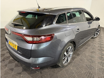 Bil RENAULT