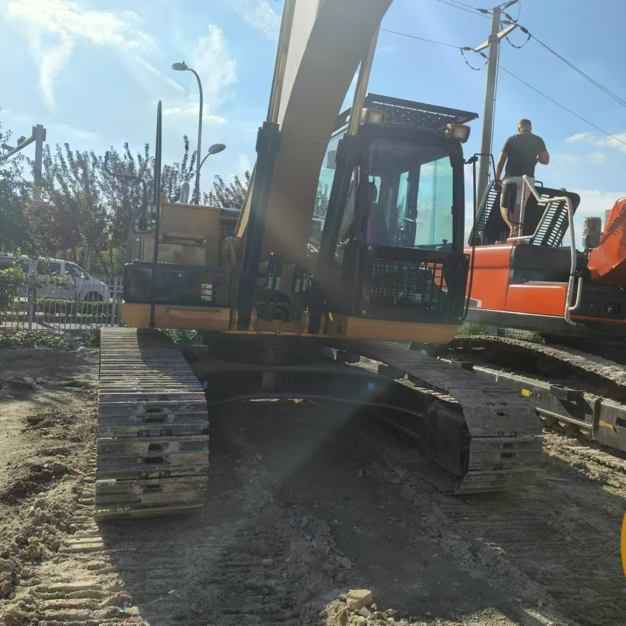 Bæltegravemaskine CATERPILLAR 323D: billede 4