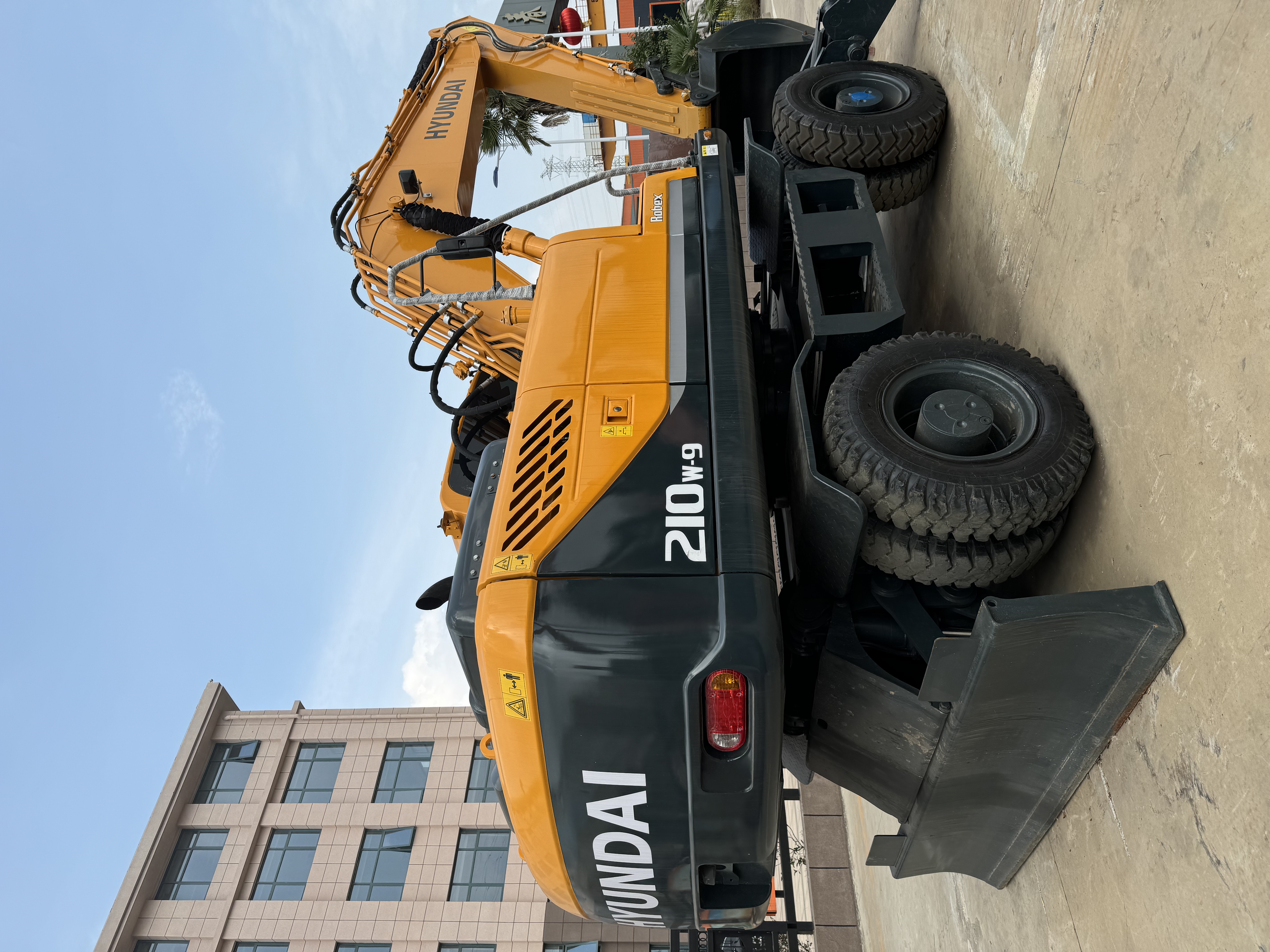 Hjulgravemaskine Hyundai 210W-9: billede 5