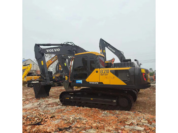 Bæltegravemaskine VOLVO EC210