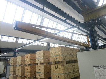 Kran DEMAG