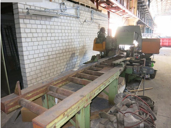 Metalbearbejdningsmaskine