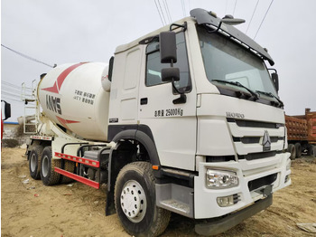 Betonbil SINOTRUK HOWO