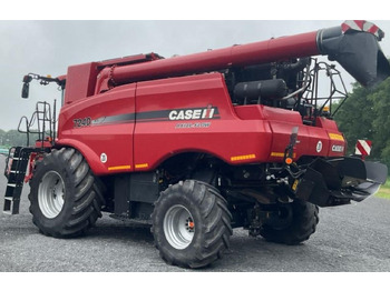 Mejetærsker CASE IH Axial-Flow