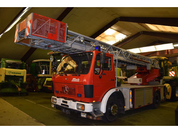 Lastbil kroghejs MERCEDES-BENZ