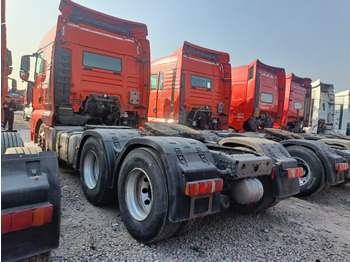 Trækker SINOTRUK SITRAK: billede 3