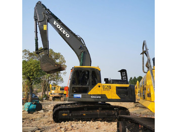Bæltegravemaskine VOLVO EC210