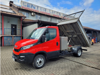 Ladbil med tip IVECO Daily 35c13