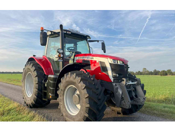 Traktor MASSEY FERGUSON 100 series