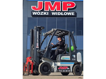 Gas gaffeltruck UNICARRIERS