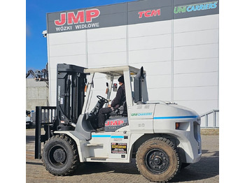 Diesel gaffeltruck UNICARRIERS