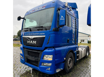 Trækker MAN TGX 18.440