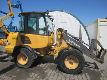 Gummihjulslæsser VOLVO L25F