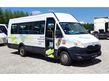 Forstæder bus IVECO Daily