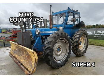 Traktor FORD