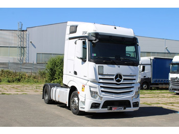 Trækker MERCEDES-BENZ Actros 1845